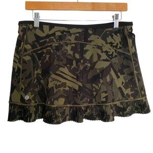 Lululemon City Sky Run by Skirt in Fatigue Green 8